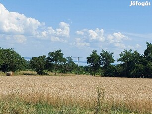 Balatonedericsen Telek Eladó !