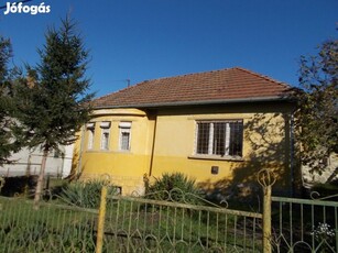 Borsodnádasd, Akácos út, 90 m2-es, családi ház, 3 szobás, felújítandó