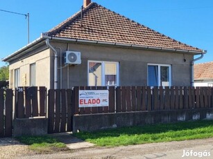 Eladó Ház, Jászárokszállás Ágói 31.000.000 Ft