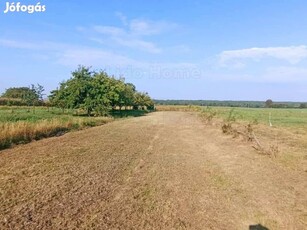 Nagyrécsén eladó szántó besorolású telek