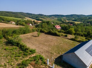 Eladó családi ház Becske, Hunyadi út