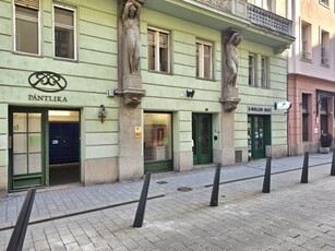 Eladó téglalakásBudapest, V. kerület