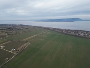 Eladó telek Balatonkeresztúr