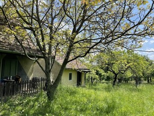 Eladó telekCsatár