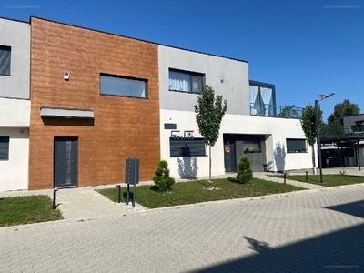 Újtelep, Tata, ingatlan, lakás, 52 m2, 220.000 Ft