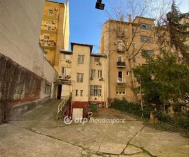 Eladó felújítandó ház - Budapest XI. kerület