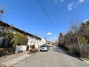 Eladó iroda/üzlethelyiség Budapest IV. ker 109 000 000 Ft