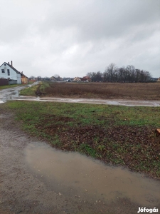 Téglás eladó telek - Téglás, Hajdú-Bihar - Telek, föld