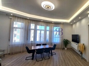 Budapest, ingatlan, lakás, 120 m2, 500.000 Ft