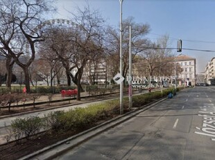 Eladó üzlethelyiség Budapest, V. kerület, Belváros, József Attila utca, földszint