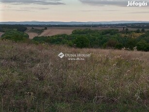 BALATONI PANORÁMÁVAL Eladó telek, Ságvár