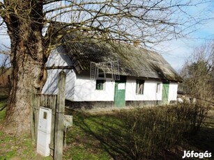 Eladó tanya Kerekegyháza, Búhegy dűlő