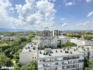 Váci eladó panel társasházi lakás