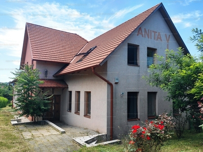 Eladó szálloda, hotel, panzió - Etyek, Fejér megye