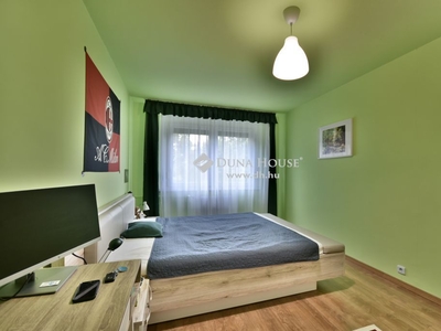 Eladó újszerű állapotú panel lakás - Budapest XI. kerület