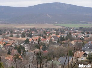 Solymáron felújítandó 71 m2 ház, nagy telken