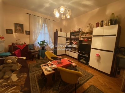 Eladó átlagos állapotú lakás - Budapest VII. kerület