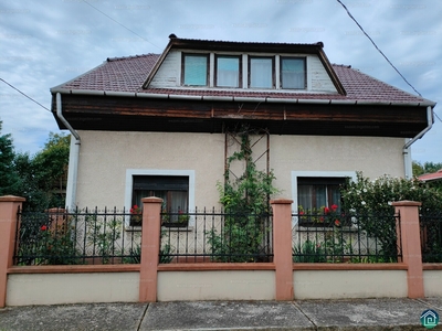 Eladó családi ház - Sajószentpéter, Dusnok