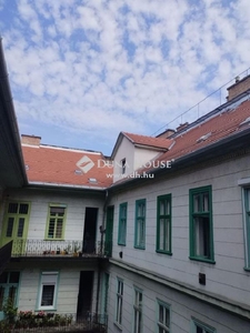 Eladó felújítandó lakás - Budapest VII. kerület