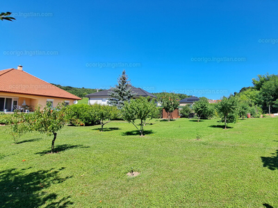 Eladó lakóövezeti telek - Pannonhalma, Győr-Moson-Sopron megye