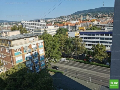 Eladó panel lakás - Pécs, Baranya megye