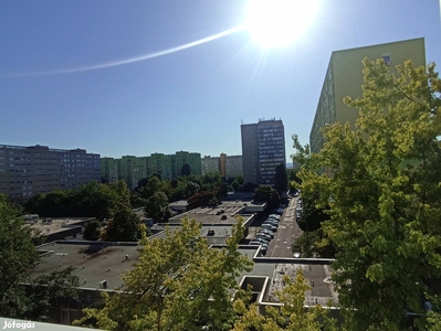 Felújítandó napfényes ingatlan - XIV. kerület, Budapest - Lakás