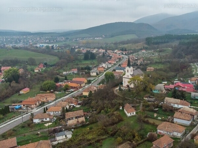 Eladó családi ház - Karancsalja, Ady Endre út