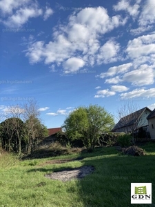 Eladó lakóövezeti telek - Tapolca, Déli városrész