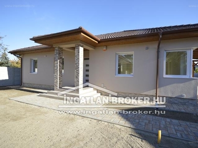 újépítésű, Tököl, ingatlan, ház, 136 m2, 95.500.000 Ft