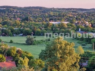 Eladó telekBudaörs