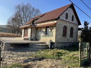 Eladó családi ház Balaton