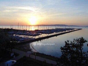 Eladó nyaraló Balatonfenyves, 3. emelet