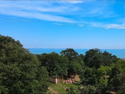 Eladó lakóövezeti telek - Balatonalmádi, Veszprém megye