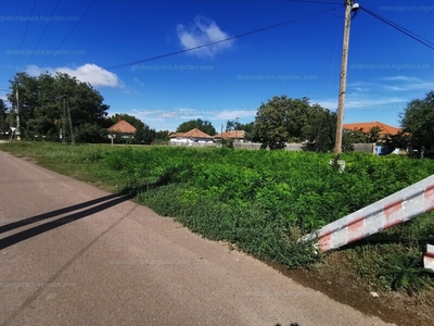 Eladó lakóövezeti telek - Tiszafüred, Dózsa György utca 29.