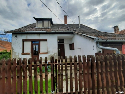 Eladó Mezőkovácsházán az Árpád utcában egy 142 nm-es családi ház! - Mezőkovácsháza, Békés - Ház
