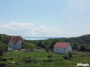 Lovason panorámás, beépíthető külterület eladó