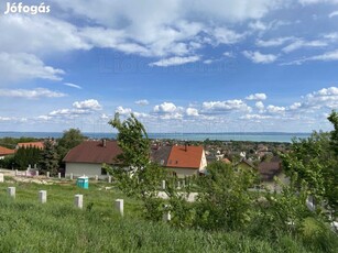 Panorámás építési telek Balatonfüreden