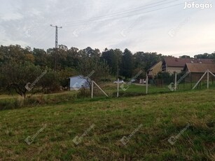 Zalaegerszeg Becsali városrészben, panorámás építési telek eladó.