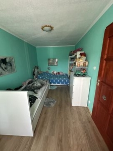 Eladó Ház, Bács-Kiskun megye Kecskemét Hetény-Szarkásban nappali + 2 szobás csalási ház garázzsal