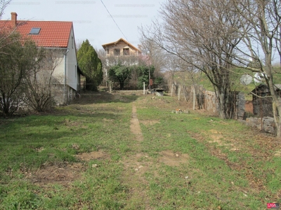 Eladó lakóövezeti telek - Balatonfüred, Felsőváros