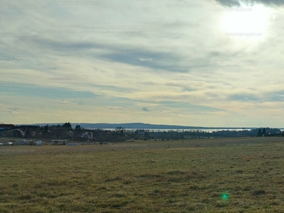 Eladó lakóövezeti telek - Balatongyörök, Zsöllehát