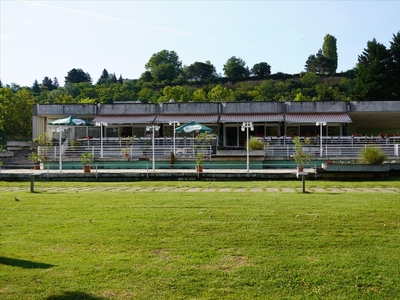 Eladó vendéglátási ingatlan - Balatonföldvár