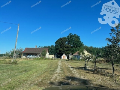 Eladó családi ház Lajosmizse