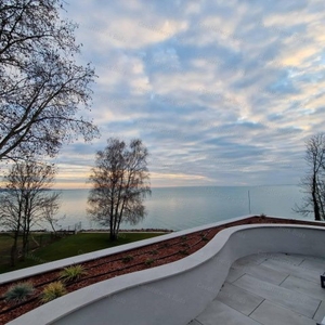 Eladó téglalakásBalatonakarattya