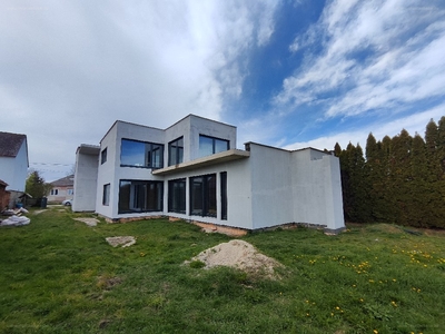 újépítésű, Gencsapáti, ingatlan, ház, 290 m2, 110.000.000 Ft