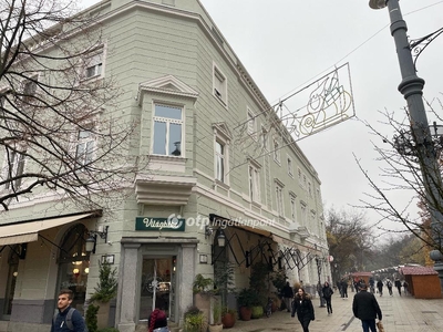 Eladó felújítandó lakás - Debrecen