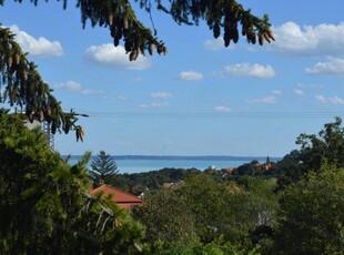 Eladó családi ház Balatonalmádi