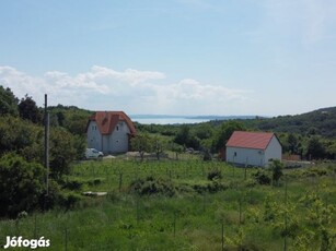 Lovason panorámás, beépíthető külterület eladó