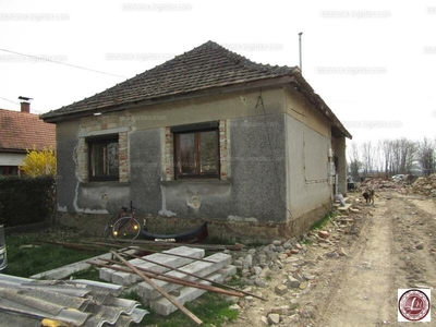 Eladó családi ház - Gógánfa, Veszprém megye