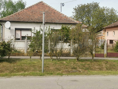 Eladó családi ház - Siklós, József Attila utca